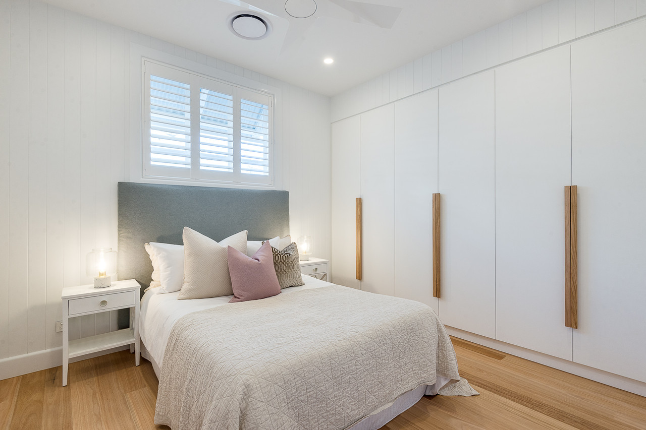 Custom wardrobe by Designer Flatpacks Australia